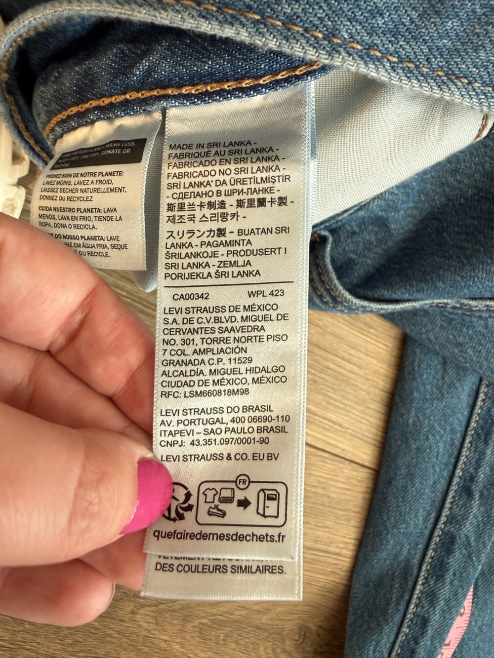 Levi's Superlow Loose Cargo Jeans Size 27 - Picture 11 of 13
